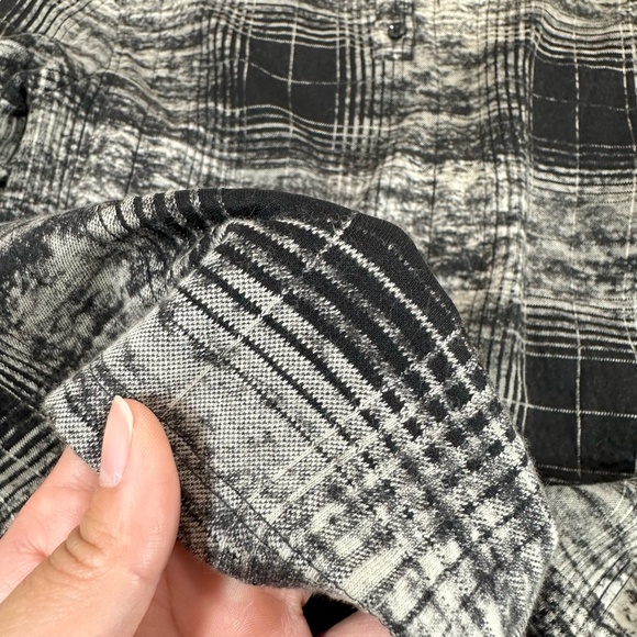 BCBGENERATION PLAID LONG SLEEVE DRESS - Picture 7 of 10